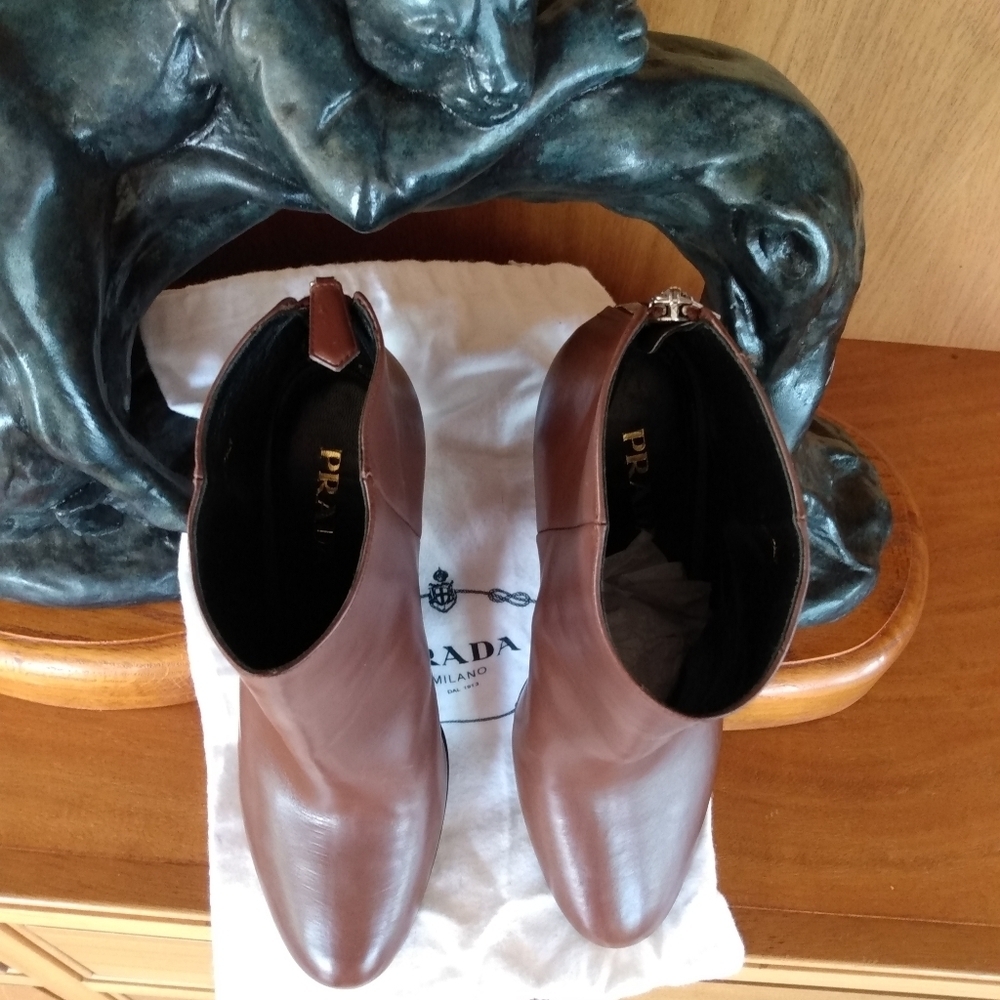 NEW, Prada Calfskin Stiletto Back Zip Booties - Picture 13 of 16